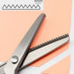 ✂️ PROMO FLASH : 50% DE RÉDUCTION ! Ciseaux Zig-Zag en Acier Inoxydable – Lames Dentelées Anti-Effilochage & Poignée Ergonomique for Coupe Décorative Tissu, Papier et Cuir 🧵