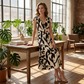 👗 50 % RABATT! 🌺 V-ringad klänning med volanger & tryck – smickrande passform, flödande fall & perfekt för varma dagar & ljumma kvällar 💃