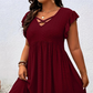 🌾🎀 Robe cintrée à volants – Encolure V délicate, taille marquée, coupe qui tourne, pour un look romantique au quotidien comme en soirée 🧺🌙