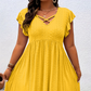 🌾🎀 Robe cintrée à volants – Encolure V délicate, taille marquée, coupe qui tourne, pour un look romantique au quotidien comme en soirée 🧺🌙