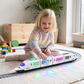 🚄 50 % RABATT NU! 🎵 Elektrisk leksakståg – bump & go, lyser starkt, spelar musik & navigerar själv runt hinder, perfekt present 🎁