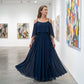 👗 50% RABATT! 💃 Cold shoulder maxiklänning – Elegant & flödande design – Framhäver axlarna, smickrande passform & mjukt fall – perfekt för fest, bröllop eller varma sommarkvällar 🌿✨