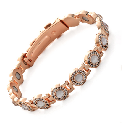 ✨ Gnistrande tennisarmband – eleganta rhinstenar i rad, perfekt för att addera glamour till alla outfits, från vardag till fest 🌙
