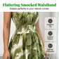 👗🌺 Dam halterneck-klänning i akvarelltryck – smockad midja framhäver figuren, flödande siluett döljer höfterna, romantisk & chic 🌸