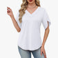 🌿👗 Blouse fluide col V – Manches flutter, silhouette flatteuse, facile à porter seule ou sous une veste, du bureau au dîner 🕊️👜