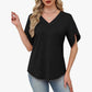 🌿👗 Blouse fluide col V – Manches flutter, silhouette flatteuse, facile à porter seule ou sous une veste, du bureau au dîner 🕊️👜