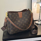 👜💼 Sac seau chic femme – PU monogramme vintage, bandoulière réglable, l’élégance pratique du bureau au quotidien, sans effort 🌸🏙️