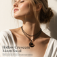 Collier Gothique à Double Rang de Perles de Cristal Noir et Pendentif Lune Ajouré