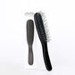 ✨ Brosse démêlante et massante – Démêle instantanément les nœuds en douceur, sur cheveux secs ou mouillés 💆‍♀️